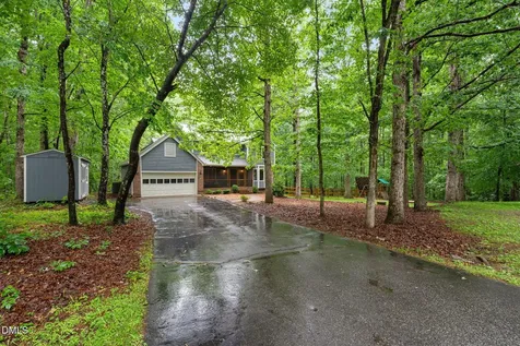 203 Mel Oaks Drive Chapel Hill NC 27516