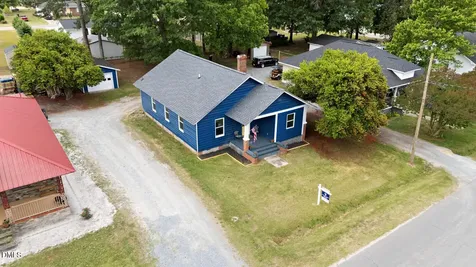 407 W D Street Erwin NC 28339