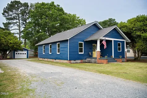 407 W D Street Erwin NC 28339