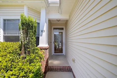 303 Nostalgia Lane Zebulon NC 27597