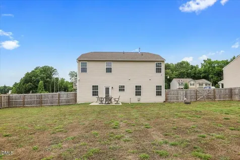 216 Simply Country Lane Lillington NC 27546