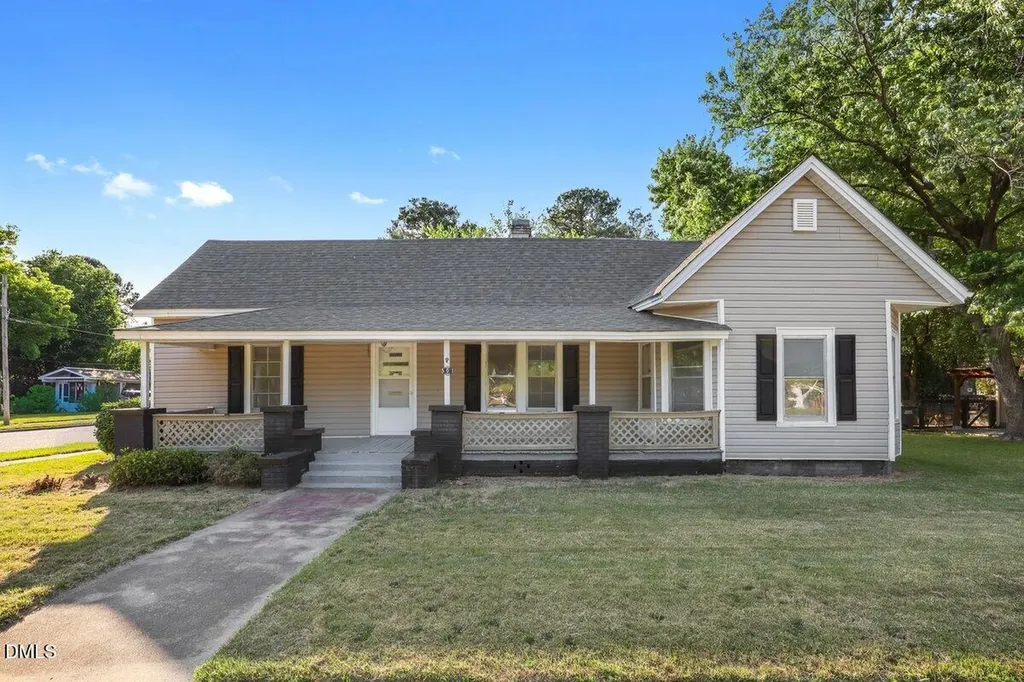 501 N Raiford Street Selma NC 27576
