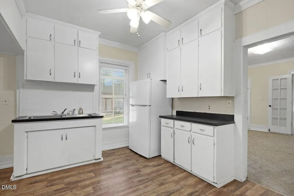 501 N Raiford Street Selma NC 27576