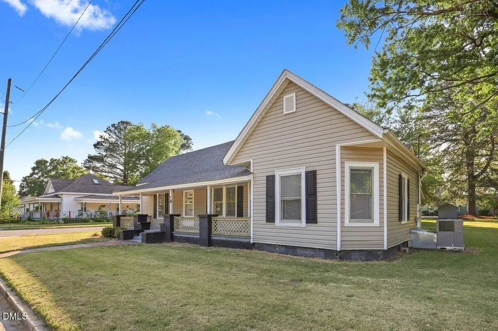 501 N Raiford Street Selma NC 27576