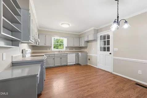 427 Overman Drive Burlington NC 27215