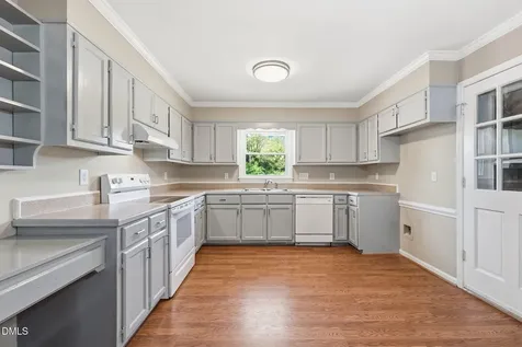 427 Overman Drive Burlington NC 27215