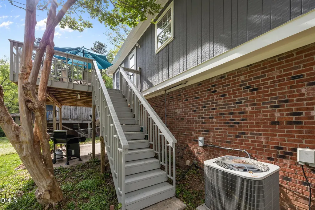 5404 Fieldstone Drive Raleigh NC 27609
