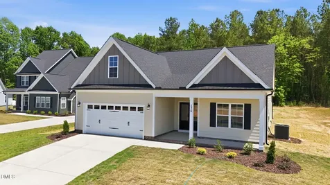 126 Grinnell Loop Sanford NC 27332
