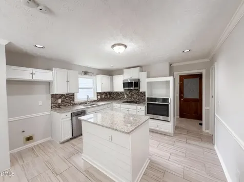 6921 Bone Creek Drive Fayetteville NC 28314