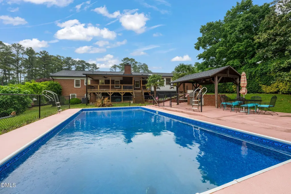 1204 Country Ridge Drive Raleigh NC 27609