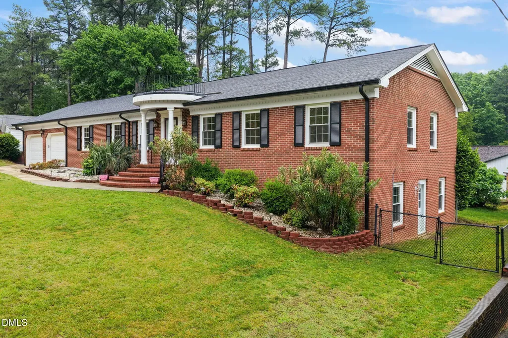 1204 Country Ridge Drive Raleigh NC 27609