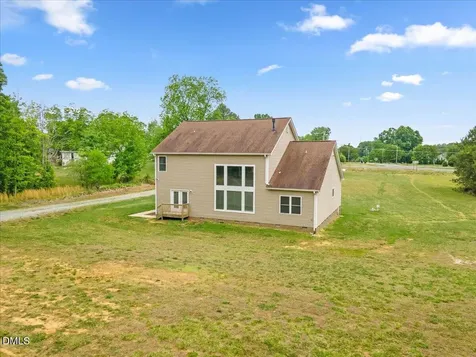 704 Haw River Hopedale Road Burlington NC 27217