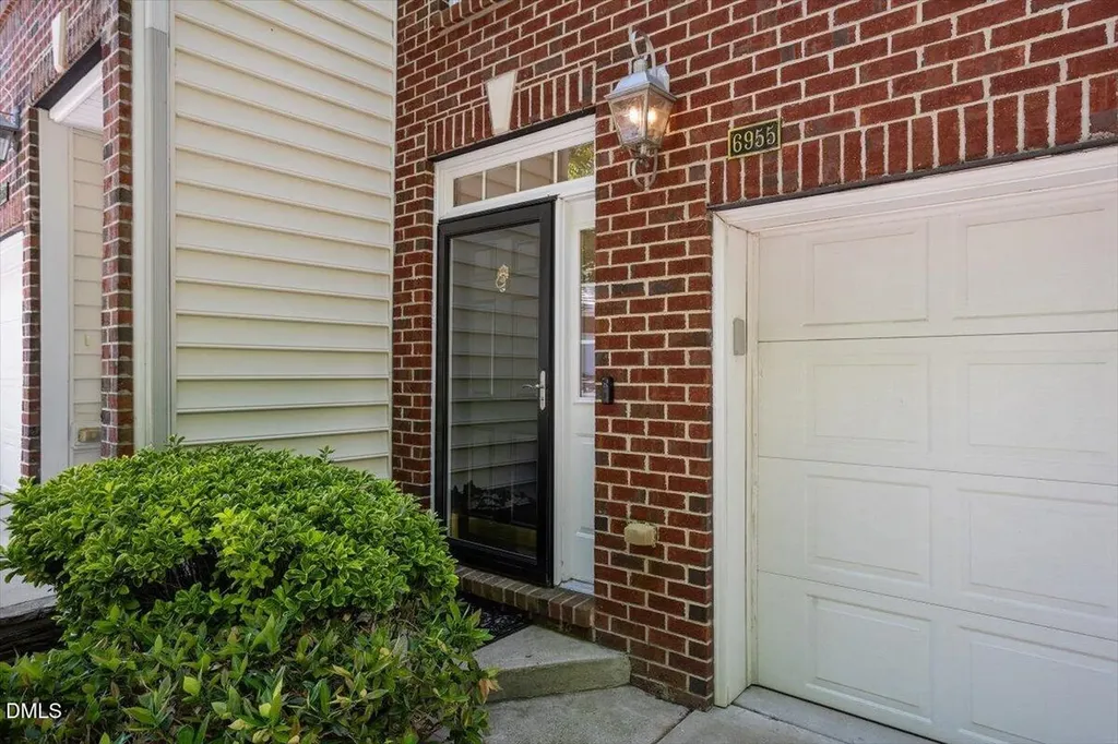 6955 Middleboro Drive Raleigh NC 27612