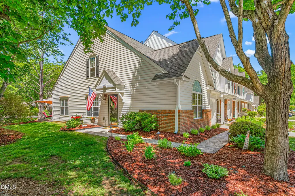 850 Creek Crossing Trail Whitsett NC 27377