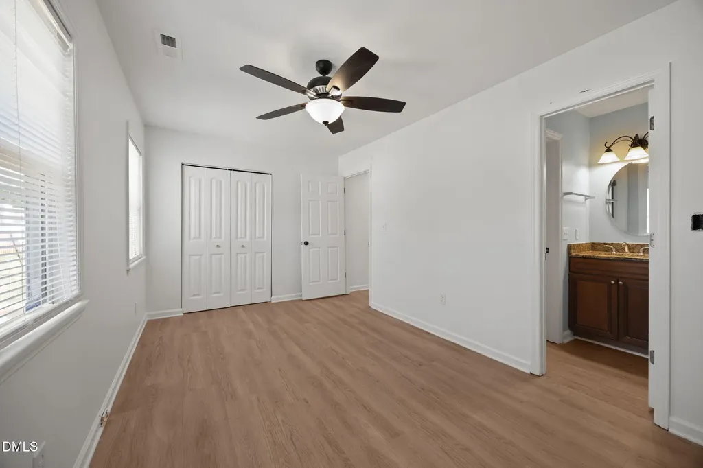 8218 Merriweather Circle Raleigh NC 27616