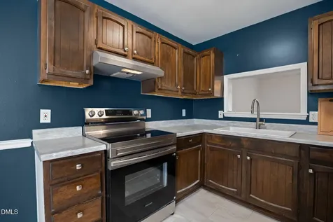 8218 Merriweather Circle Raleigh NC 27616