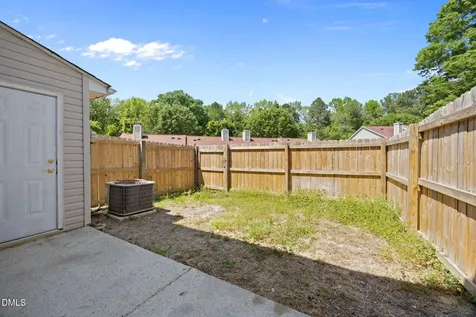 8218 Merriweather Circle Raleigh NC 27616