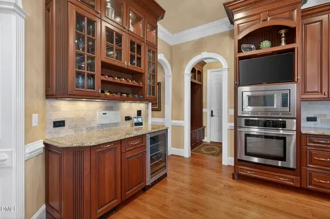 304 Pond Bluff Way Cary NC 27513