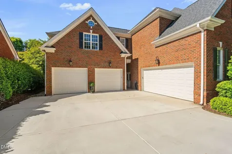 304 Pond Bluff Way Cary NC 27513