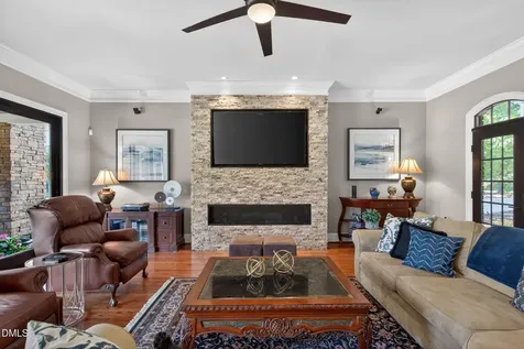 304 Pond Bluff Way Cary NC 27513
