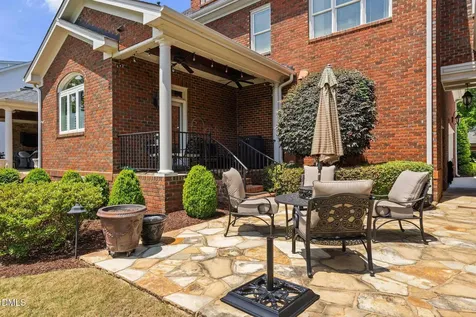 304 Pond Bluff Way Cary NC 27513