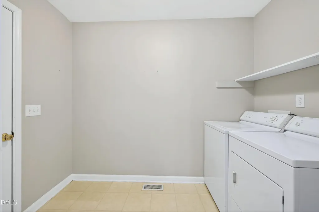 2519 Tryon Pines Drive Raleigh NC 27603