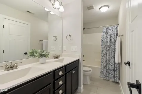 5236 Hartfelt Drive Garner NC 27529