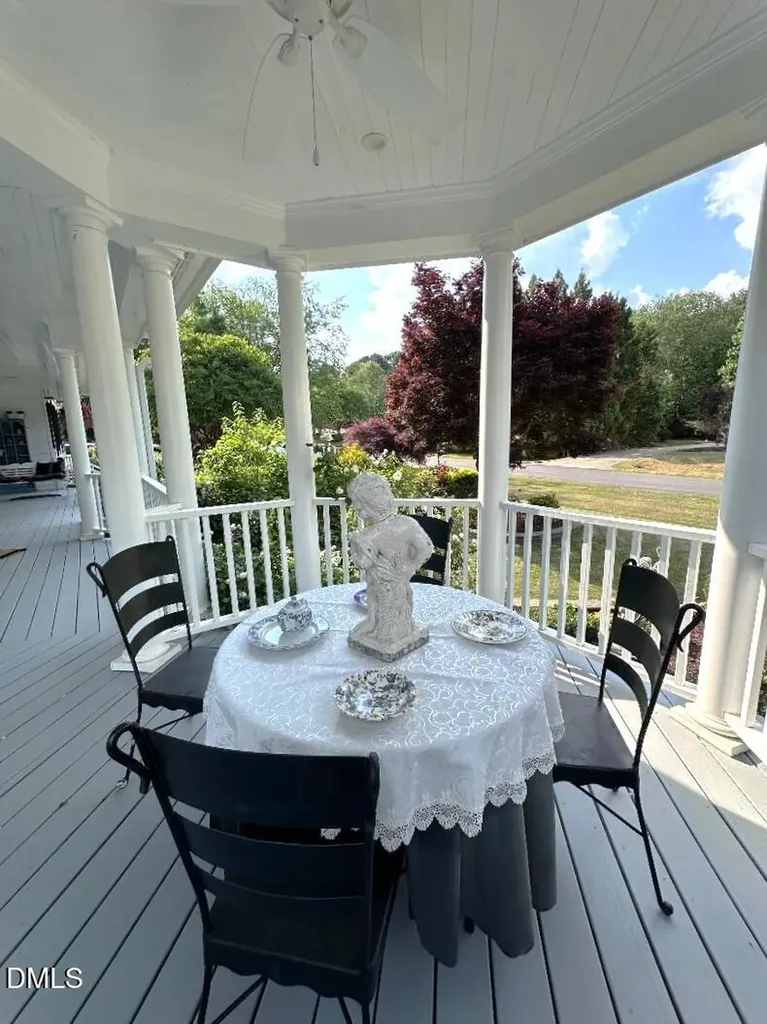 5753 Brushy Meadows Fuquay Varina NC 27526