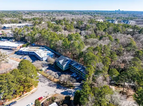 5104 Hollyridge Drive Raleigh NC 27612