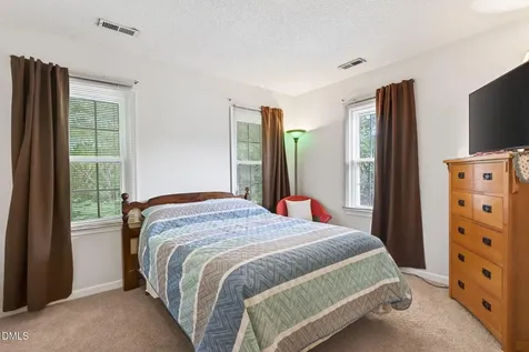 2941 Faversham Place Raleigh NC 27604
