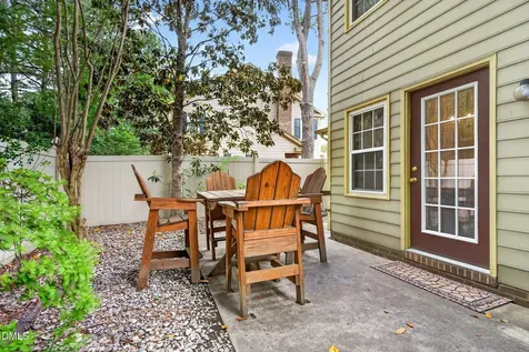 2941 Faversham Place Raleigh NC 27604