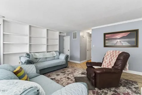 2941 Faversham Place Raleigh NC 27604