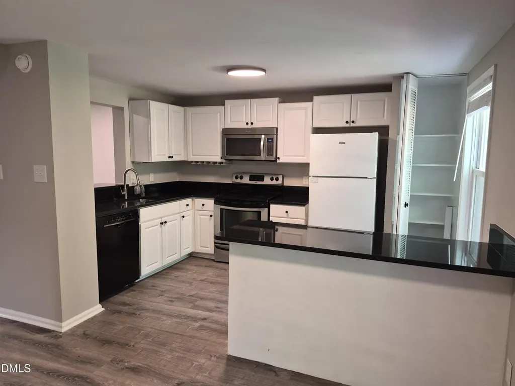 1910 Fox Sterling Drive Raleigh NC 27606