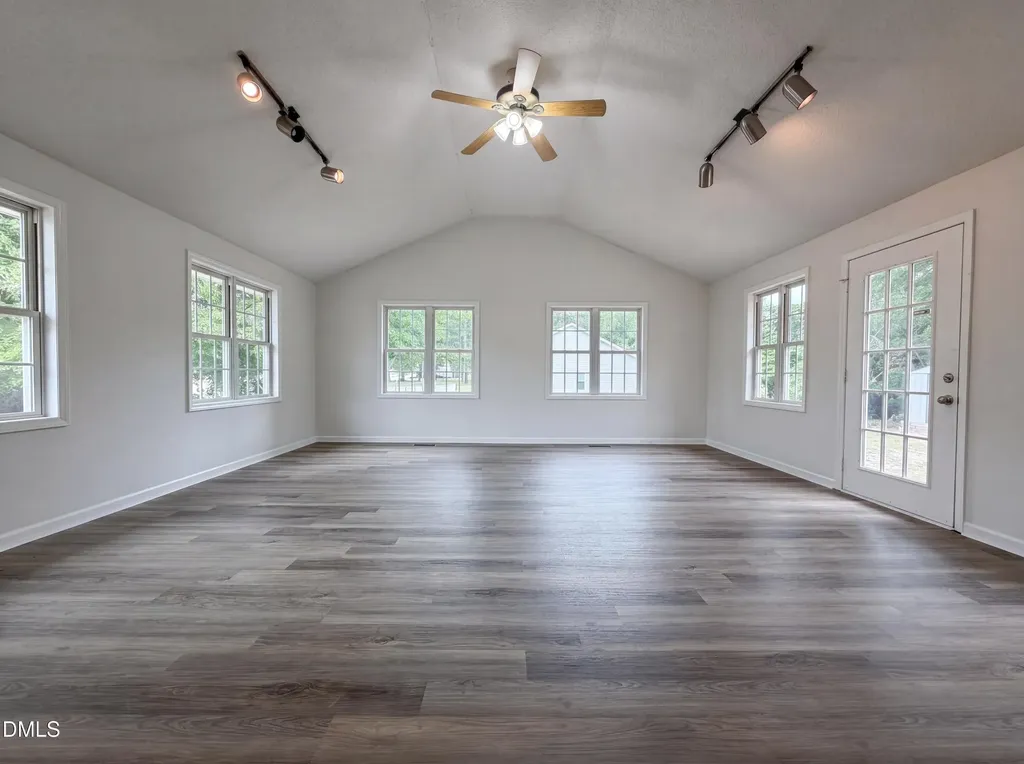 1210 N Park Avenue Dunn NC 28334