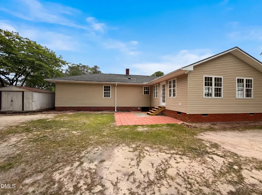 1210 N Park Avenue Dunn NC 28334
