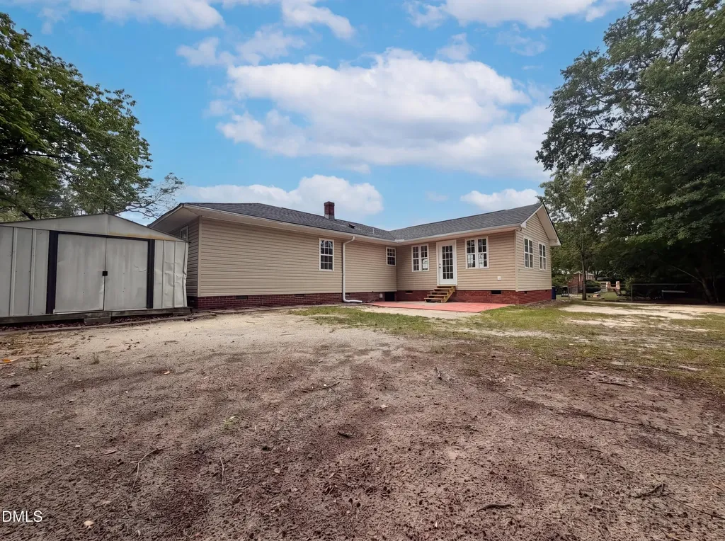 1210 N Park Avenue Dunn NC 28334