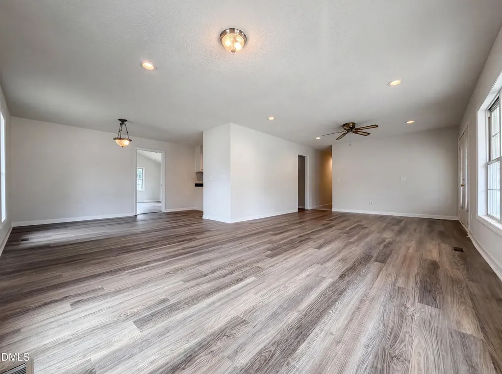 1210 N Park Avenue Dunn NC 28334