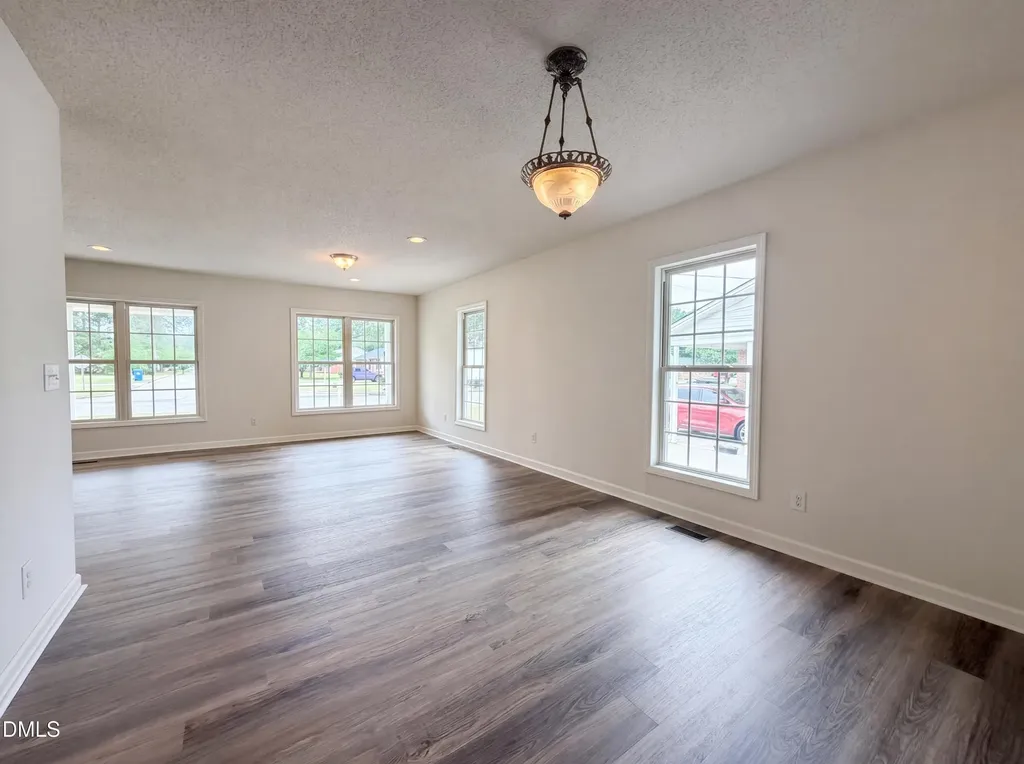 1210 N Park Avenue Dunn NC 28334