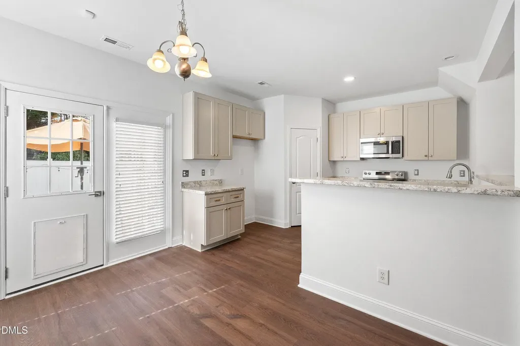 6104 San Marcos Way Raleigh NC 27616