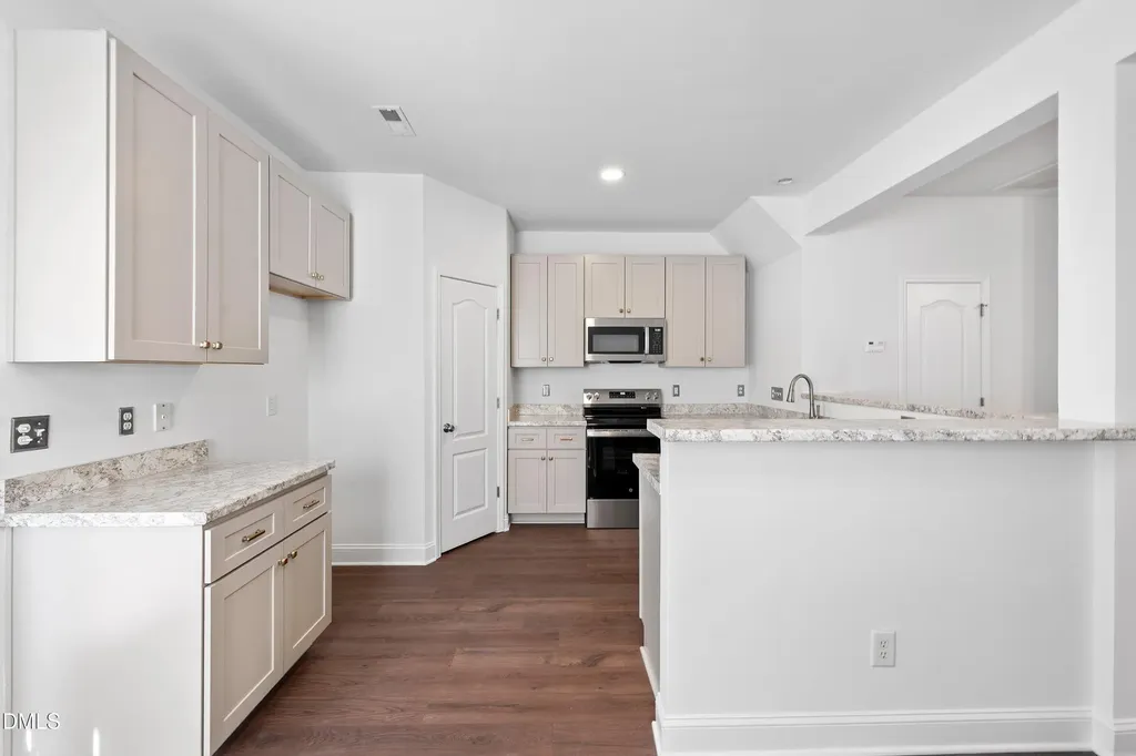 6104 San Marcos Way Raleigh NC 27616