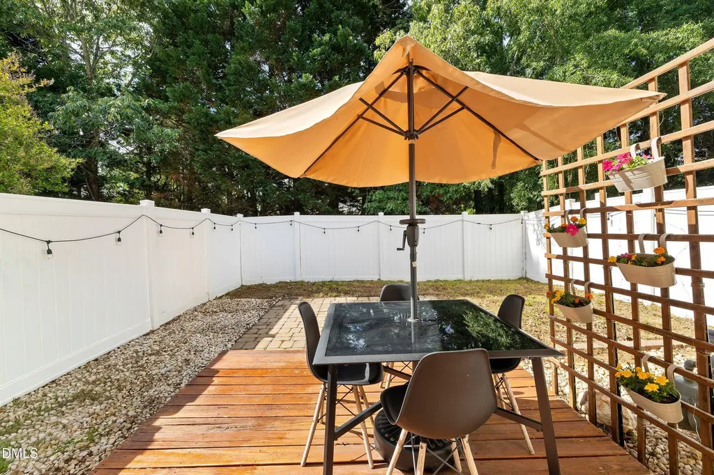 6104 San Marcos Way Raleigh NC 27616