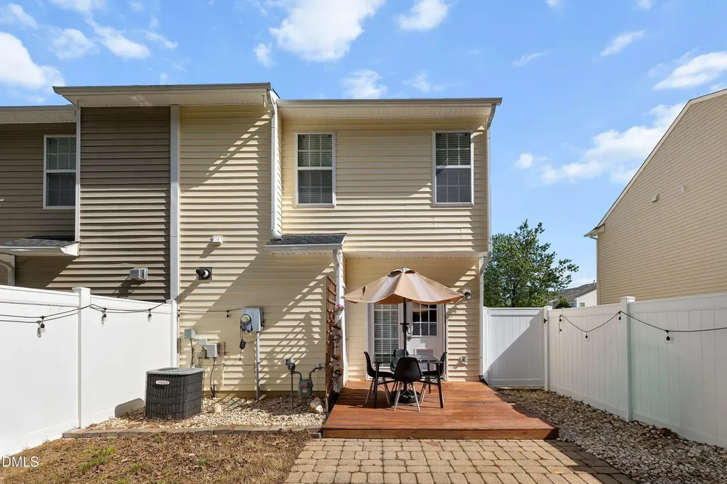 6104 San Marcos Way Raleigh NC 27616