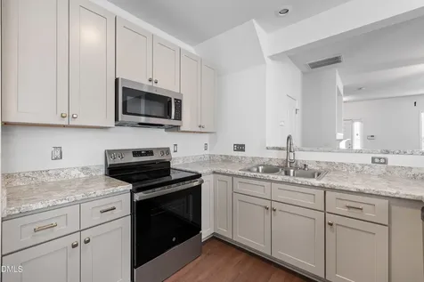 6104 San Marcos Way Raleigh NC 27616