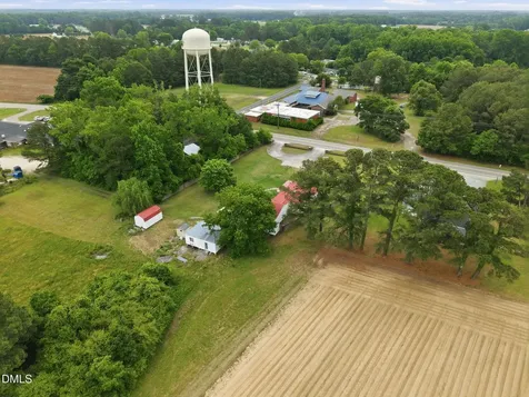 3397 U.s. 301 Dunn NC 28334
