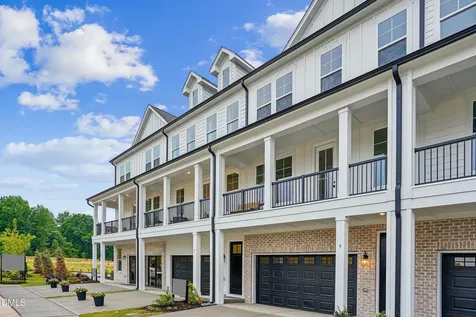 9 E Tiger Lily Trail Clayton NC 27527