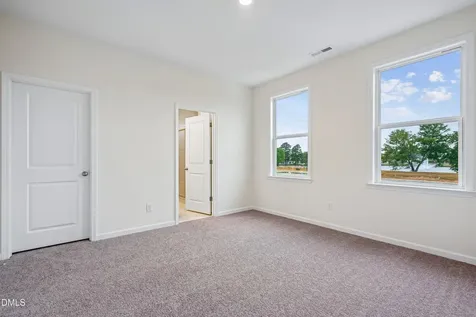 9 E Tiger Lily Trail Clayton NC 27527