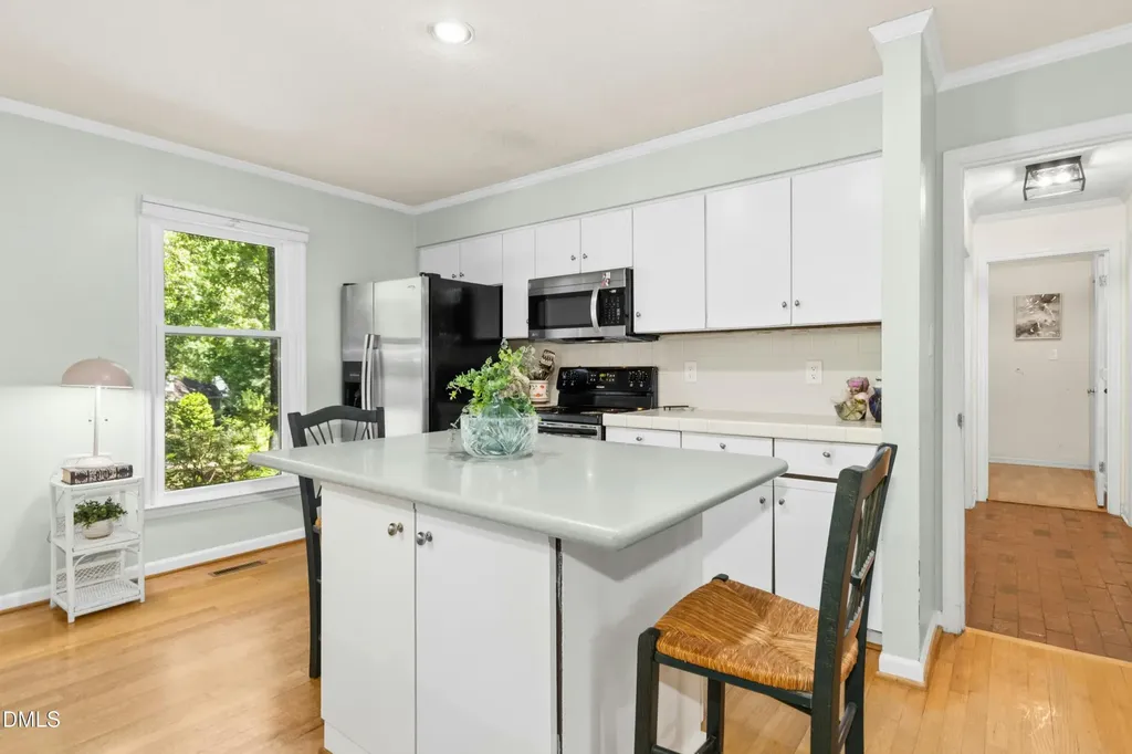 209 Butternut Chapel Hill NC 27514