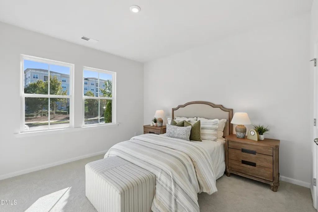 1062 Zelkova Lane Chapel Hill NC 27517