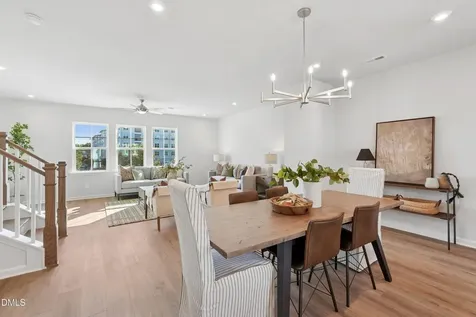 1062 Zelkova Lane Chapel Hill NC 27517