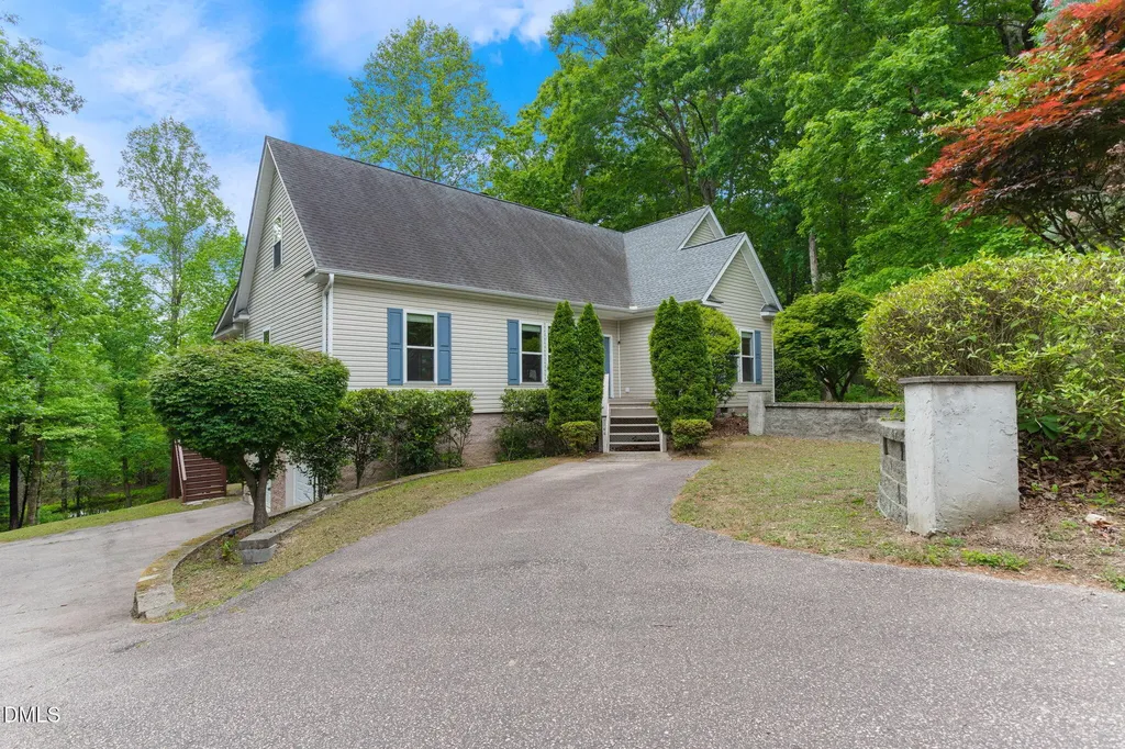 7744 Brookdale Drive Raleigh NC 27616